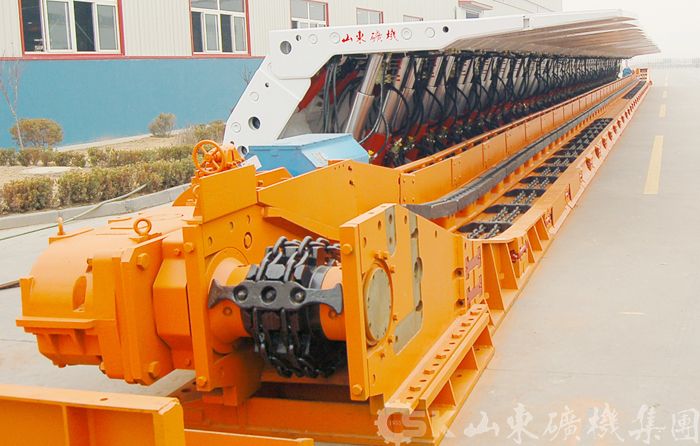 中重型刮板機(jī)