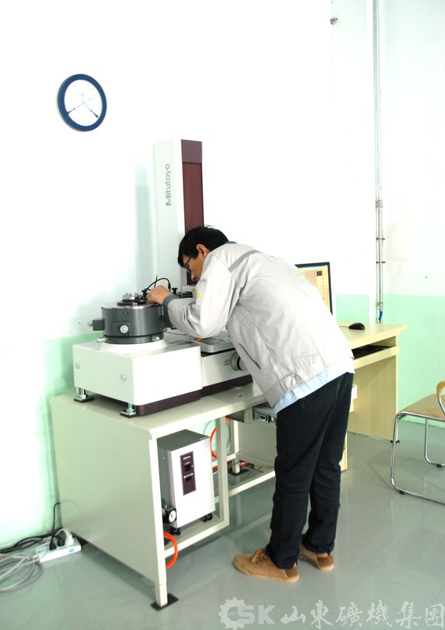 日本三豐圓柱度儀 >>>